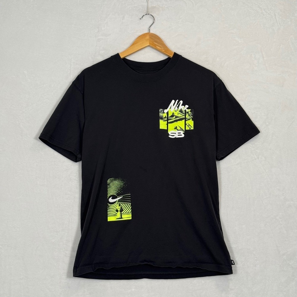 Nike SB Black Graphic Skate T-Shirt Small Loose Fit Neon Lime Green‎ Logo Tee
